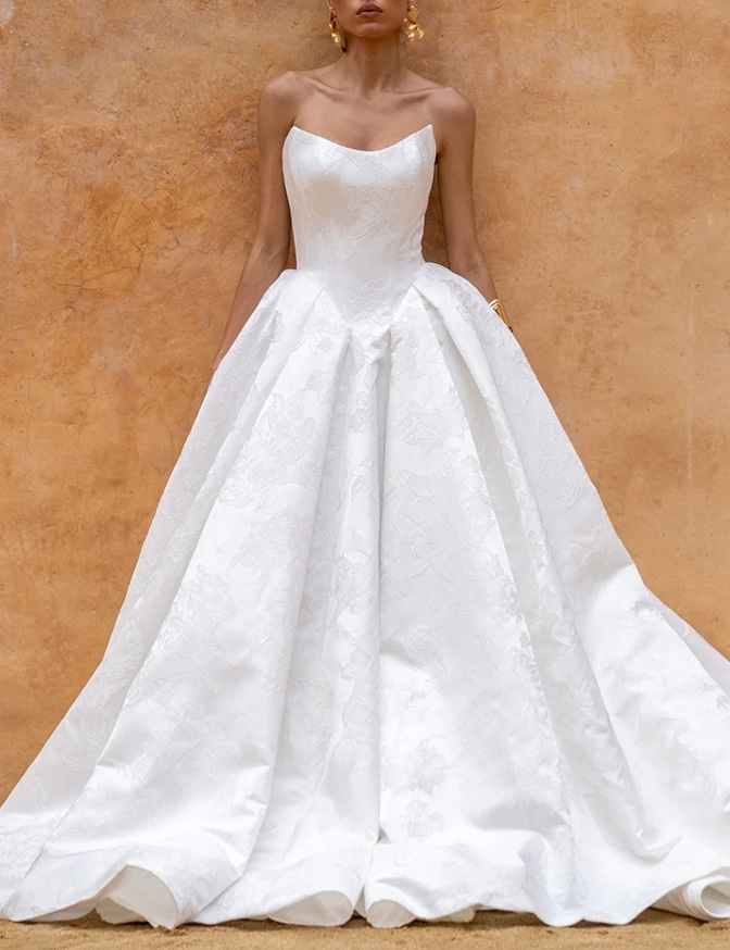 1 Jessica Couture Astrid Front