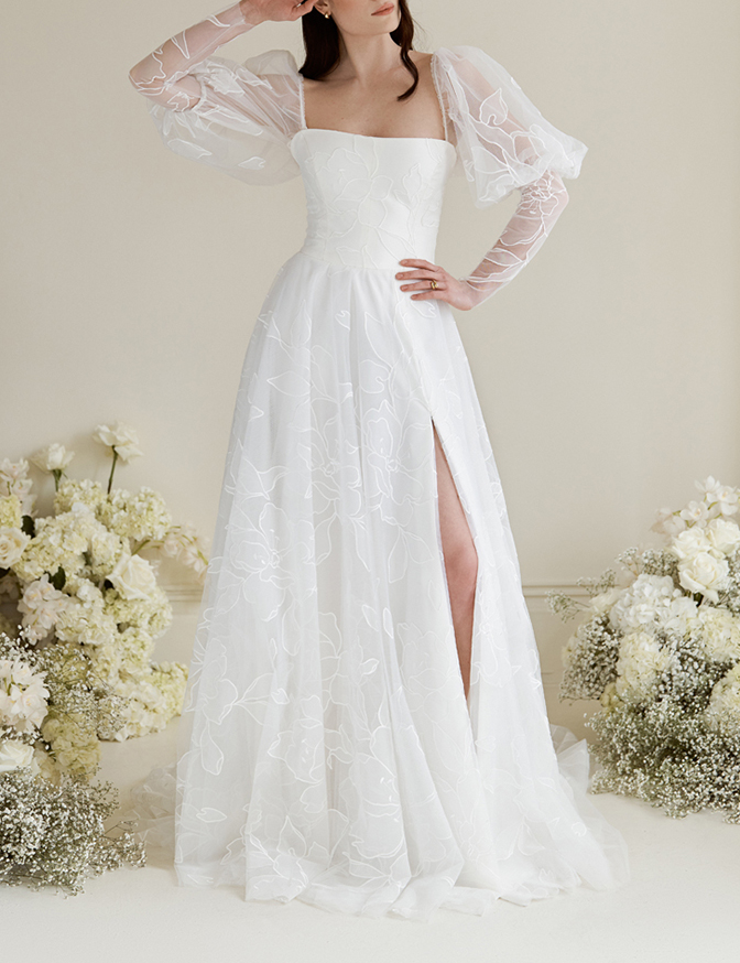 Truvelle Simone with Sleeves