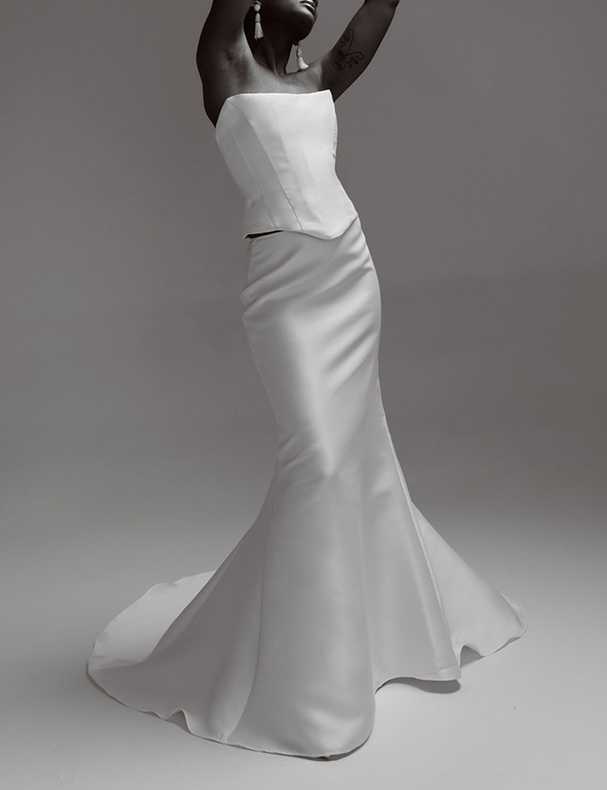 Renhue Bianca Corset & Skirt