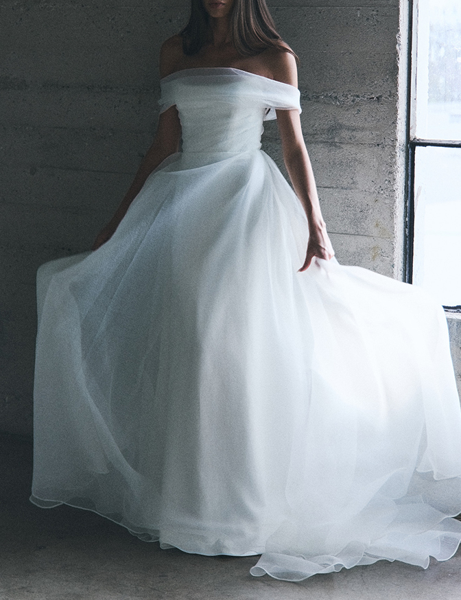 NEWHITE Vivienne