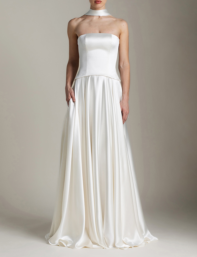 Aesling Gaia w/ Extra-Long Satin Scarf