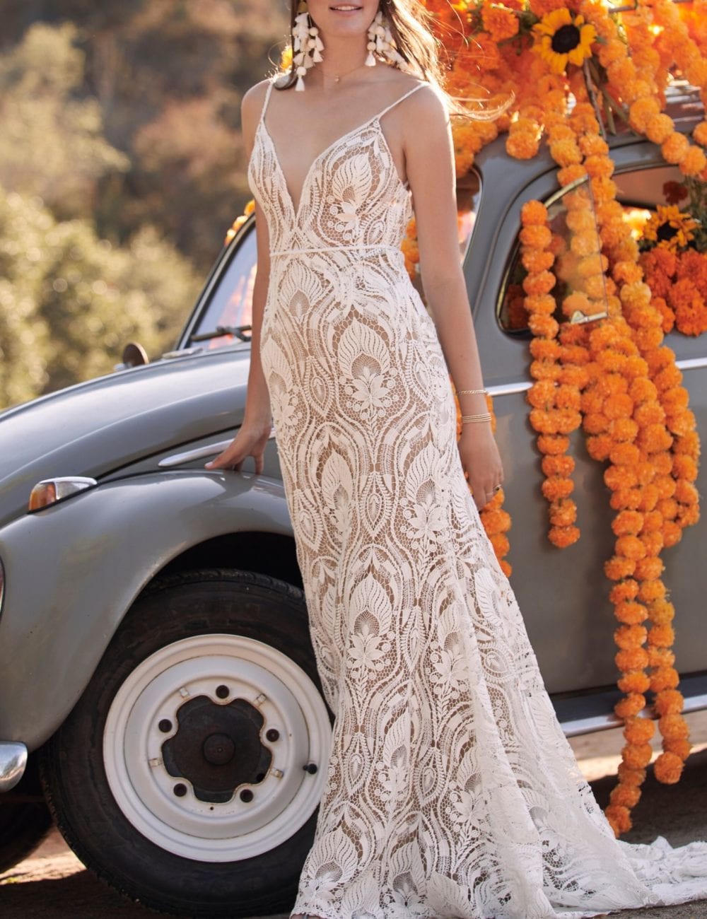 lovelybride willowby bonnie front