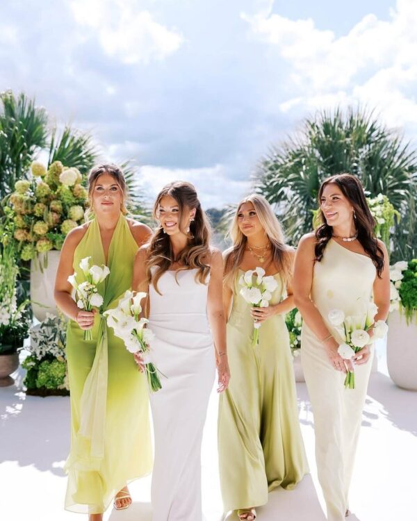 NEWHITE Haven Charlotte @hallehillman @amandasomervillephoto