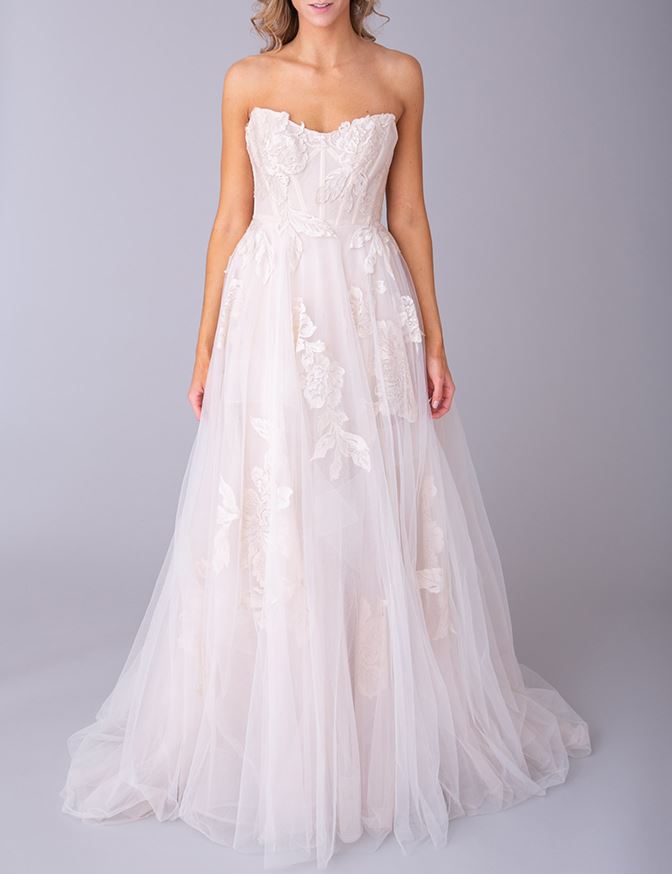 Willowby Harmony Front 02330