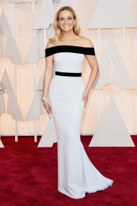 reese-witherspoon-oscars-red-carpet-2015
