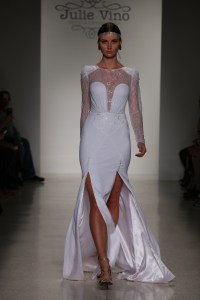 Julie_Vino_FW16_Cam2_0341