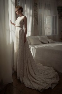 utterly-gorgeous-and-dreamy-bridal-gowns-collection-by-lihi-hod