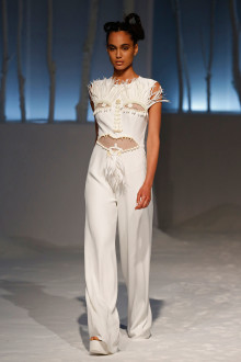 48-opening-scene-4-220x330