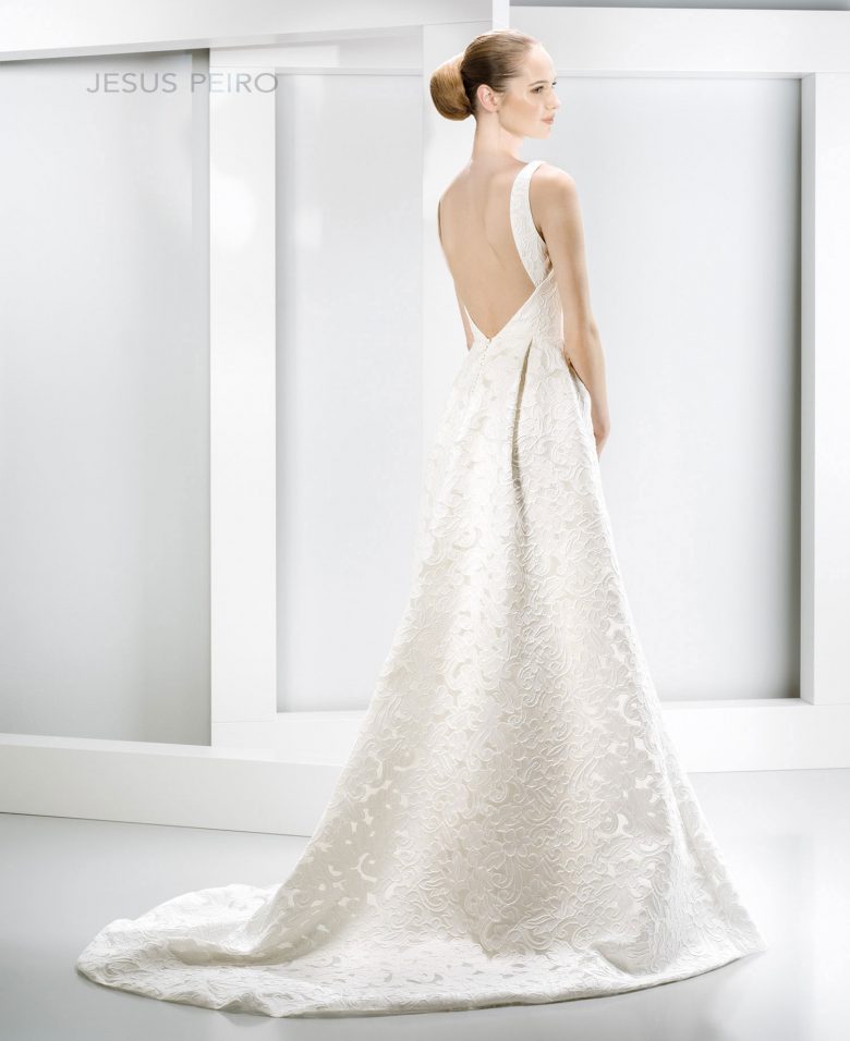 vestidos-de-novia-6012-3-780x956