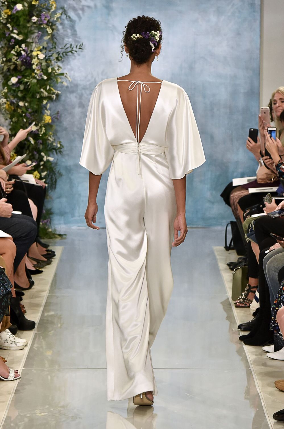 8 - Simona Back_preview