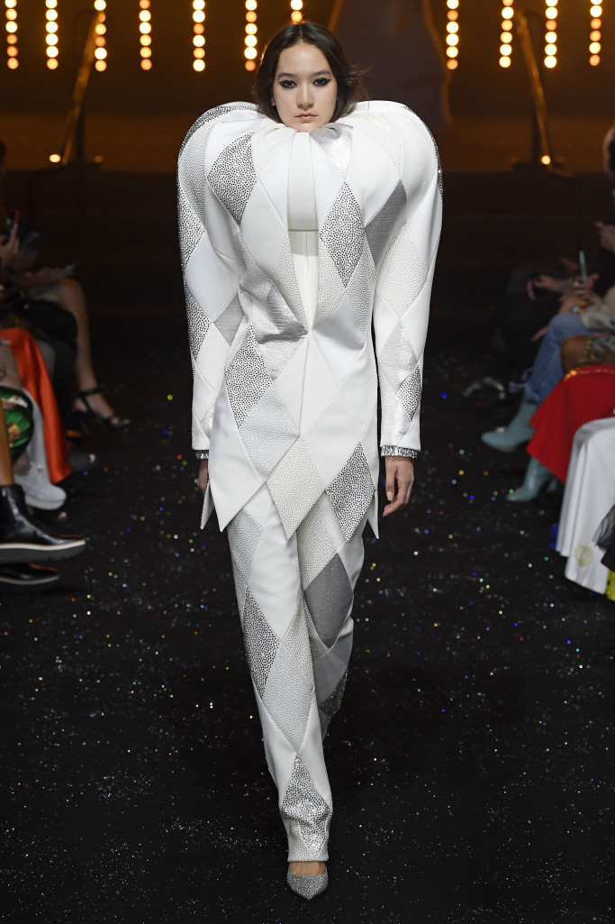 Viktor and Rolf Couture Fall 2018