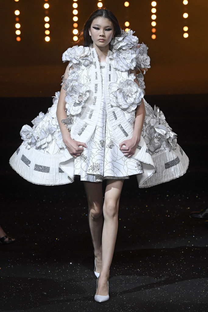 Viktor and Rolf Couture Fall 2018